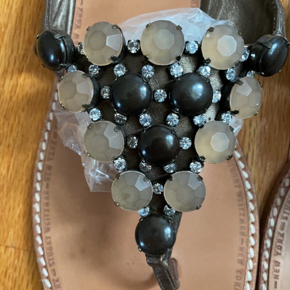 STUART WEITZMAN flat rhinestone jewels sandal brass leather thong slip on EUC - Picture 4 of 16